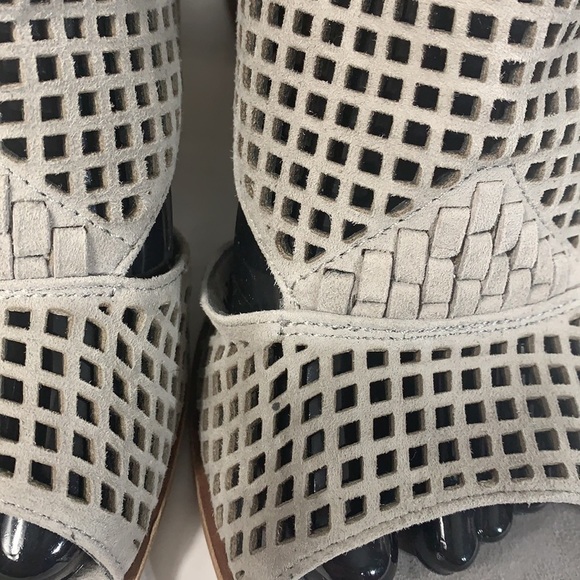 - NWOB Grey Vince Camuto Kampbell Mesh Cutout Bootie - Picture 11 of 11
